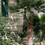 Appartamento Boutique Peacock -