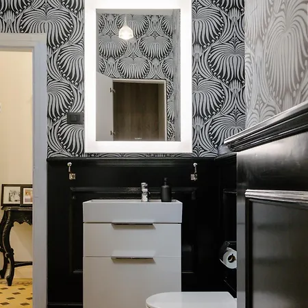 Apartman Boutique Peacock - *